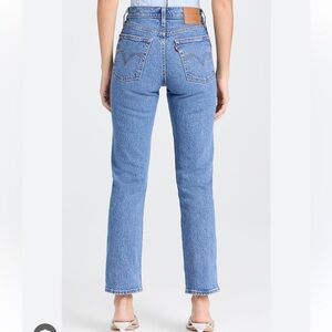 Levi’s Wedgie Straight Fit Jean
